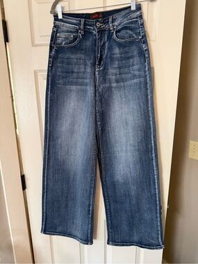 Canana Casual Wide Leg Women’s Jeans - Medium Blue Wash